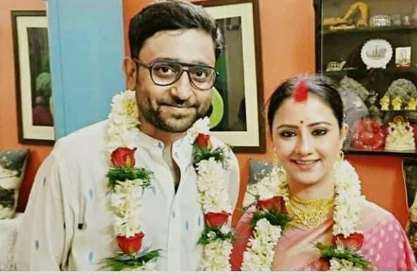 একসঙ্গে পথ চলা শুরু মানালি-অভিমন্যুর